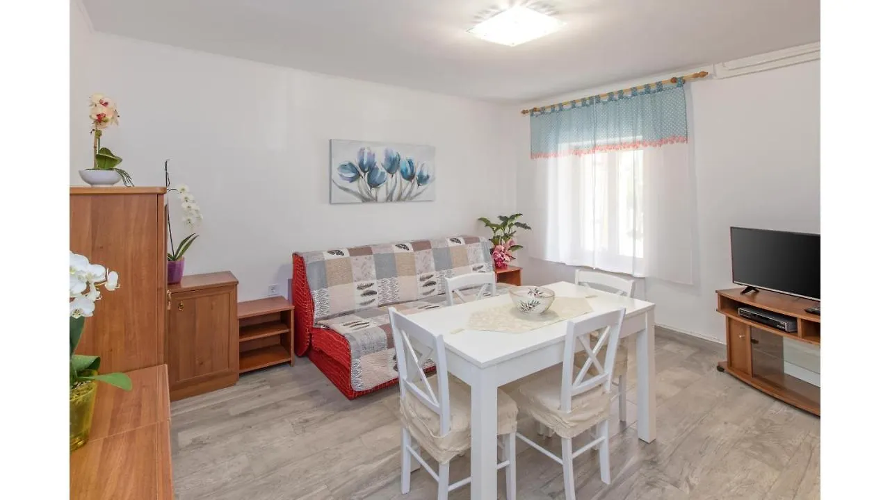 Apartment Erin By Rent Istria Umag