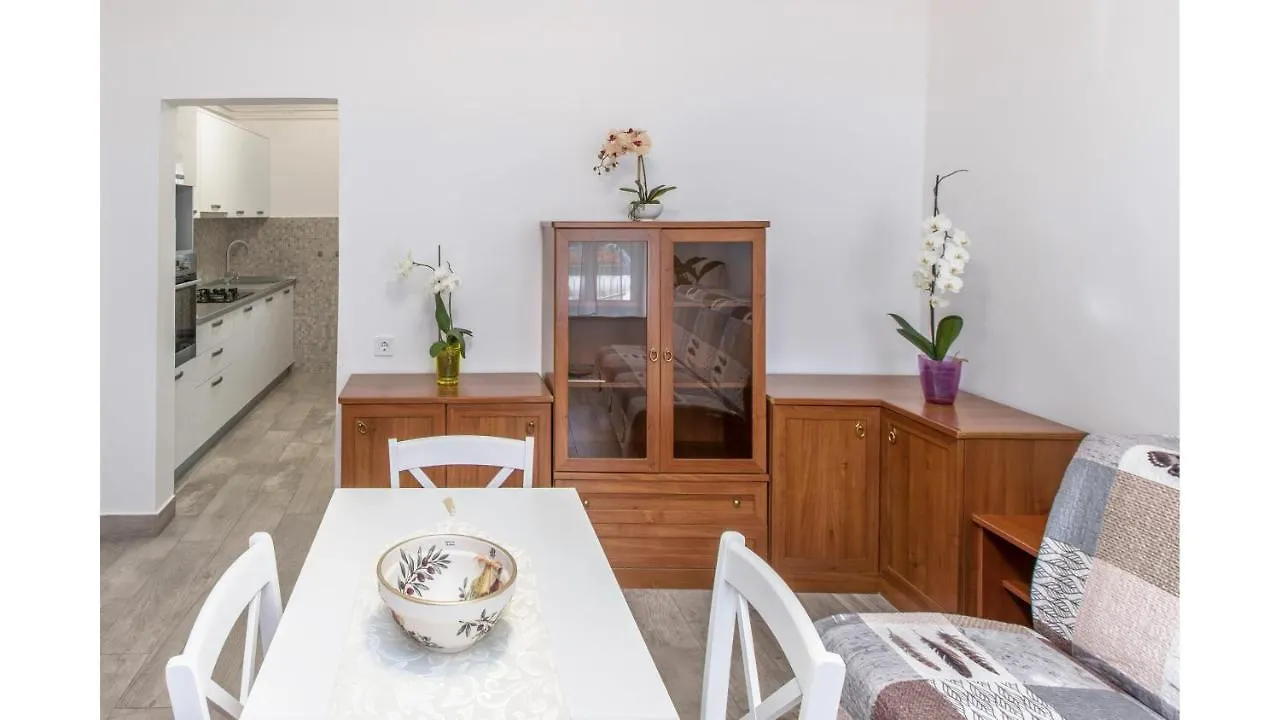 Apartment Erin By Rent Istria Umag