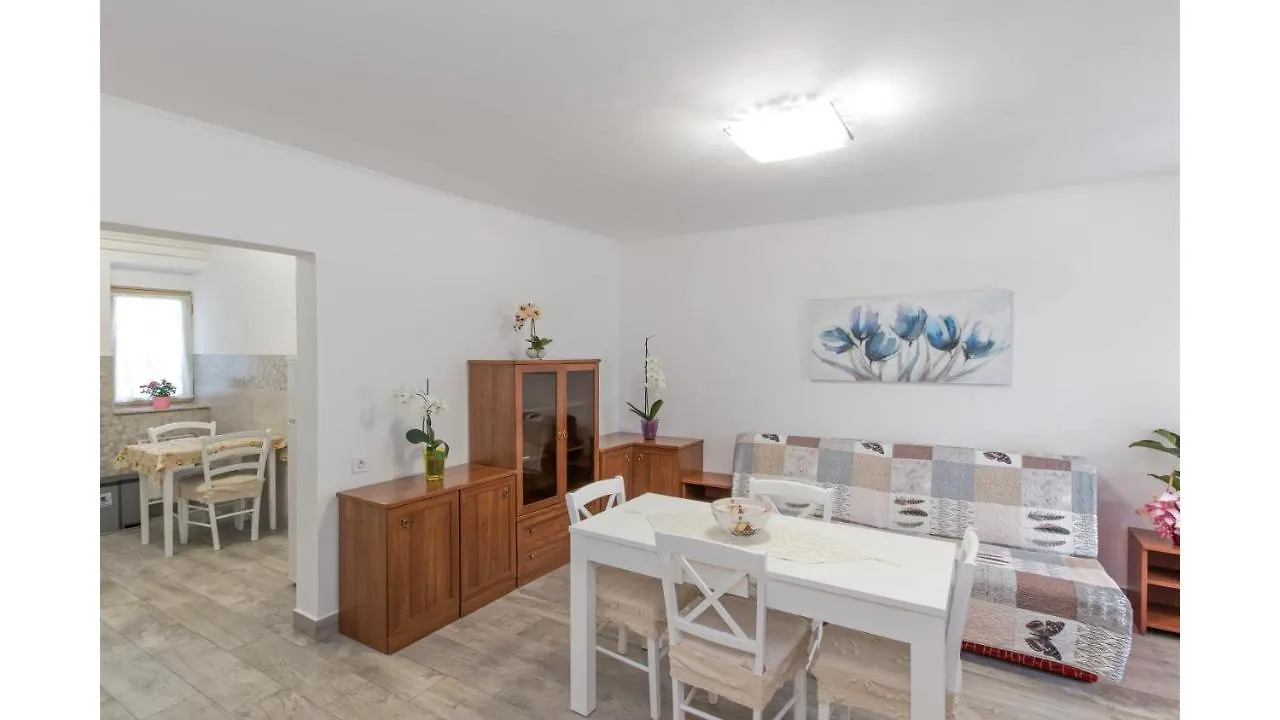 Apartment Erin By Rent Istria Umag