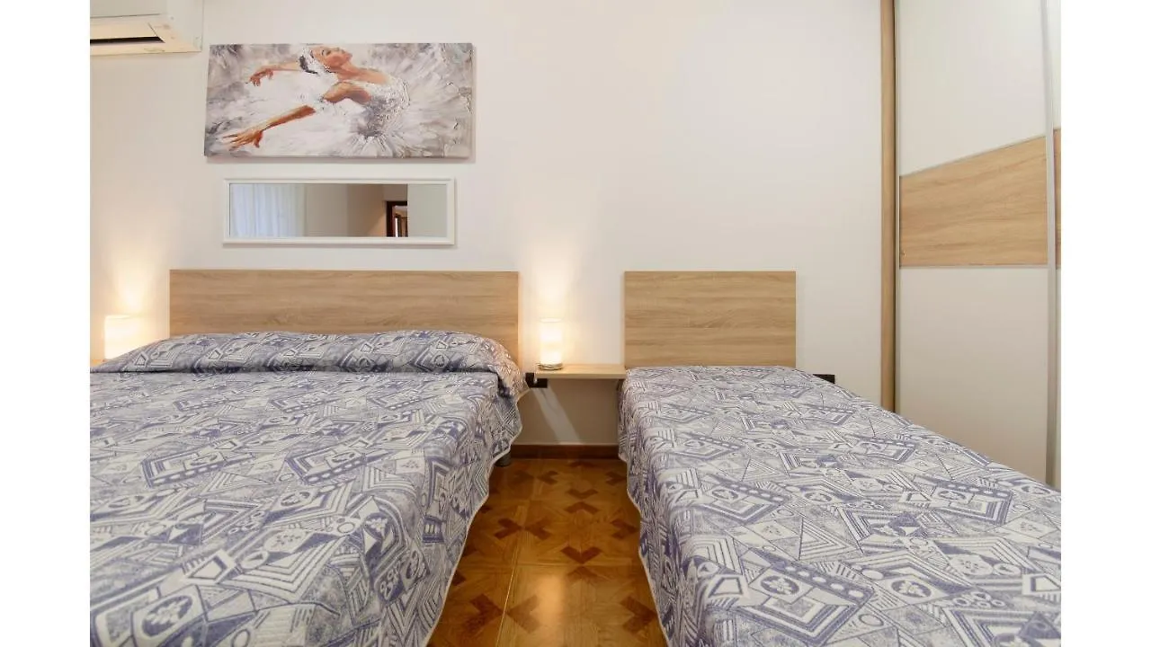 Apartment Erin By Rent Istria location